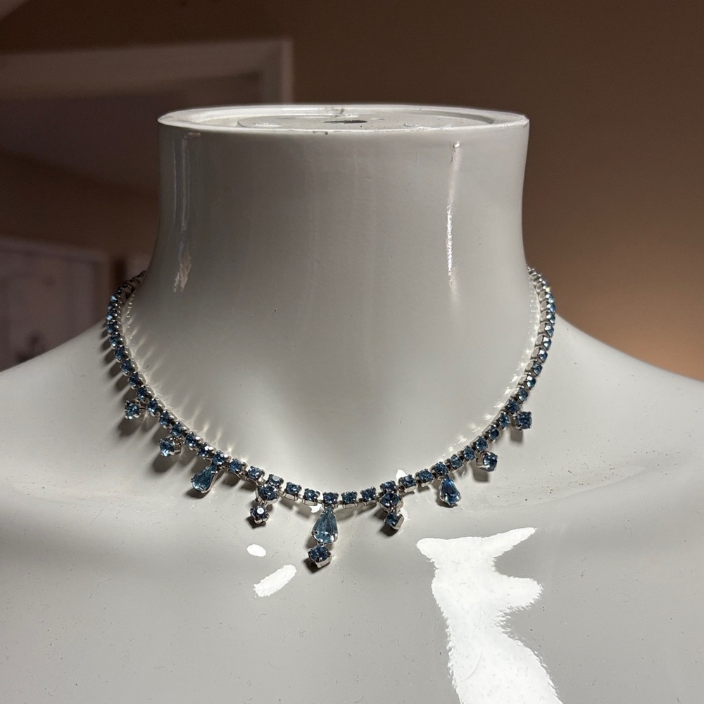 Vintage Blue Crystal choker Necklace
